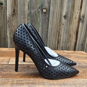 Nine West Black Perforated Women's Leather Shoes Heels Sz 7